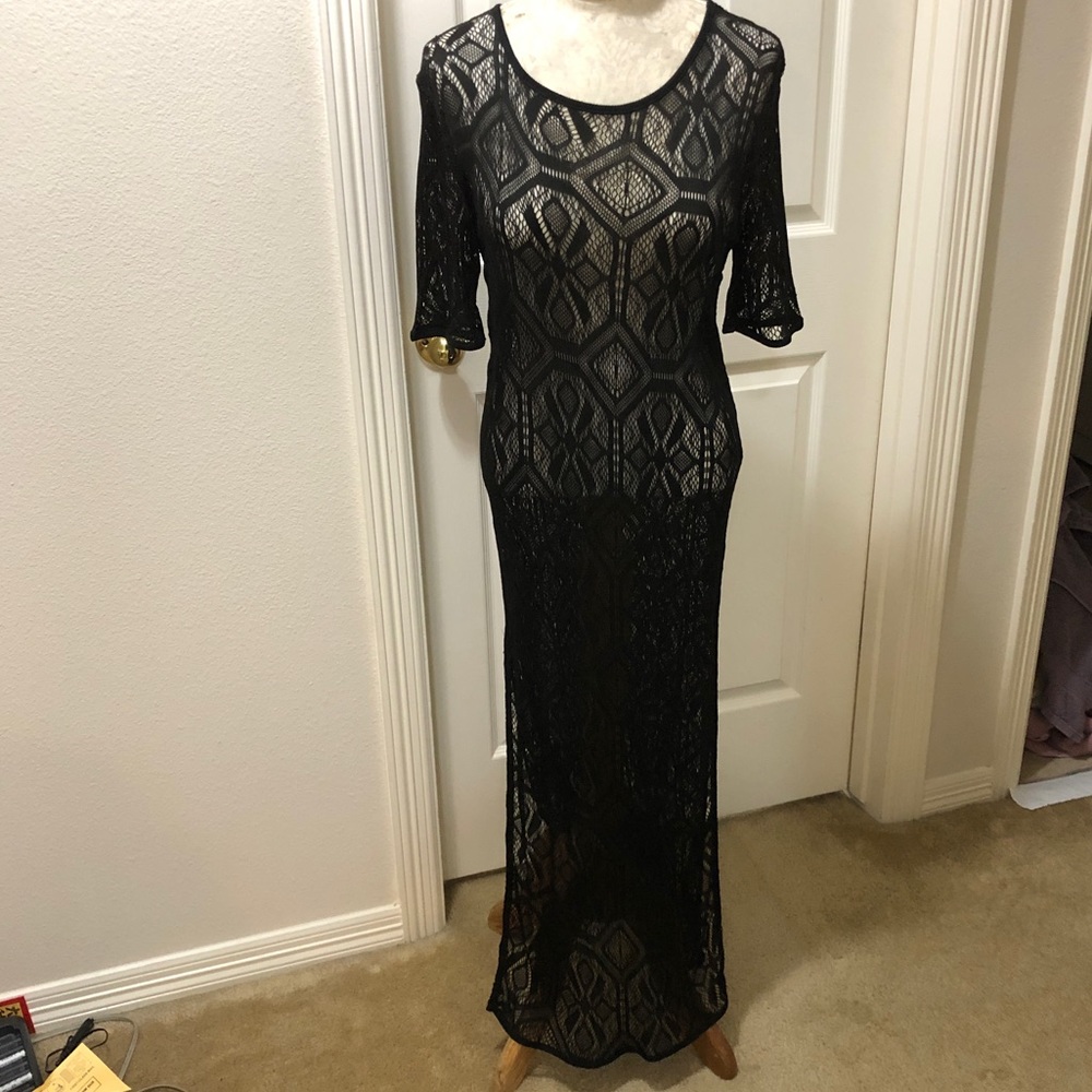 Vintage Black Crochet Lace Short Sleeve Sheer Maxi Dress with High Side Slits